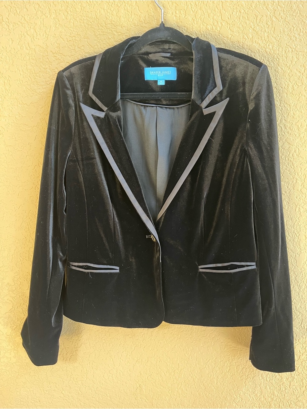 Draper James Black Velvet Blazer with Satin Trim Accents with gold buttons